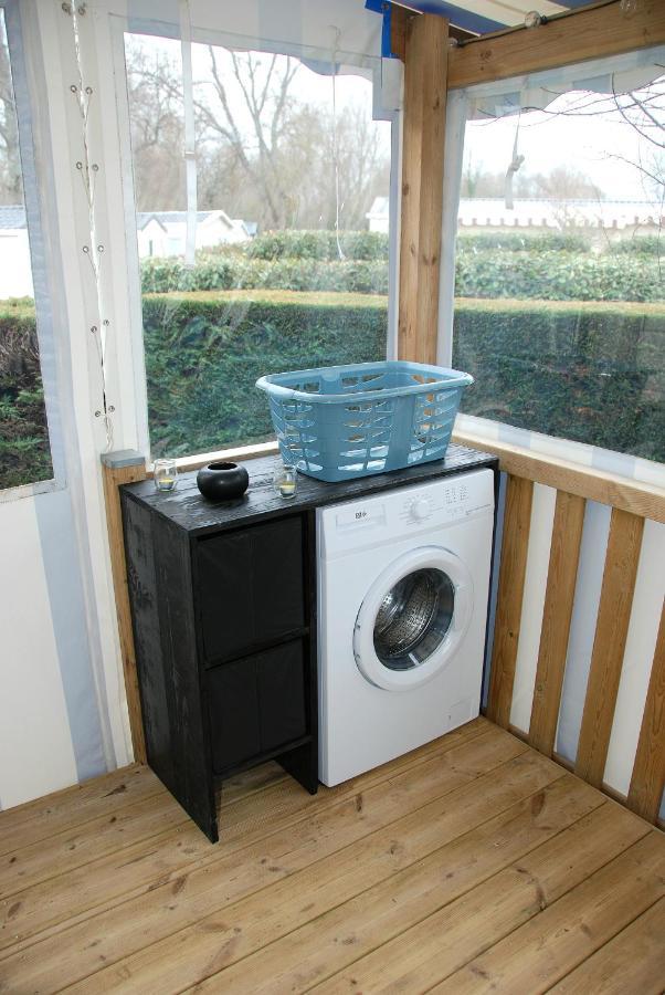 Mobilhome 2Ch Climatise-Terrasse Fermee-4 Velos-Camping 4 Etoiles Les Charmettes لو ماثيز المظهر الخارجي الصورة