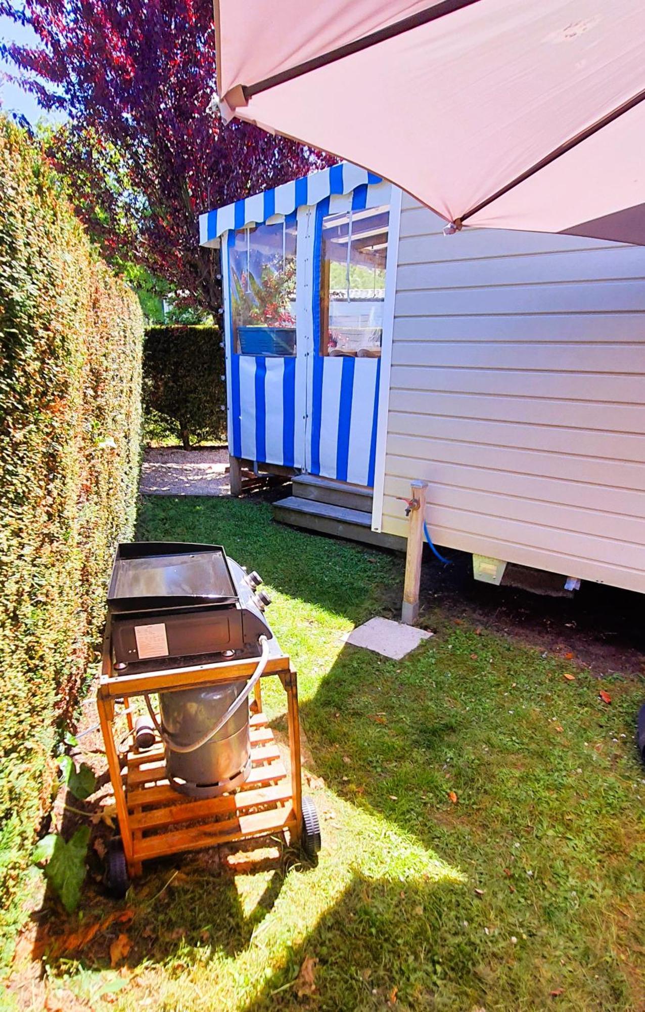 Mobilhome 2Ch Climatise-Terrasse Fermee-4 Velos-Camping 4 Etoiles Les Charmettes لو ماثيز المظهر الخارجي الصورة